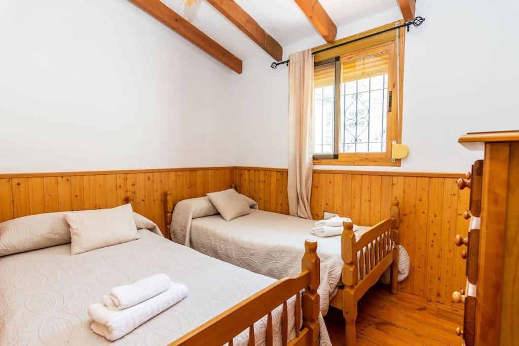 Ferienhaus Cozy In Nerja , Malaga. Private Pool. Wifi