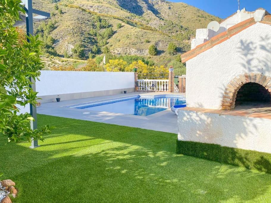 Cozy In Nerja , Malaga. Private Pool. Wifi Ferienhaus
